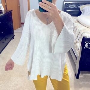 Michael Stars White Crew Neck Sweater with Chunky Waffle Knit Texture M